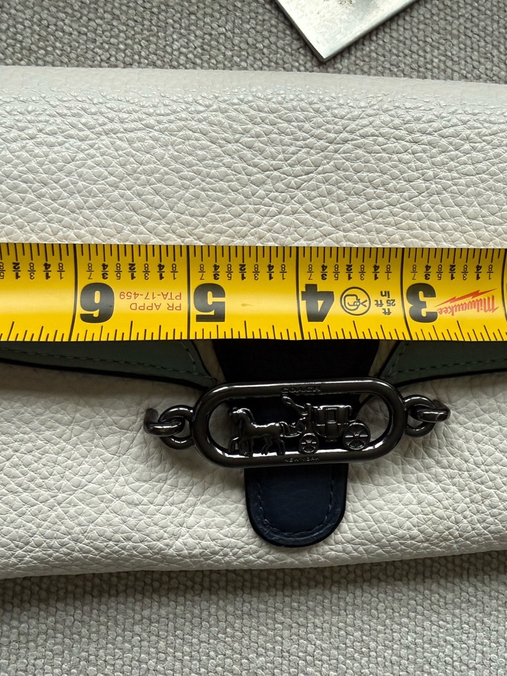 Coach jade colorblock chain crossbody - Picture 12 of 13
